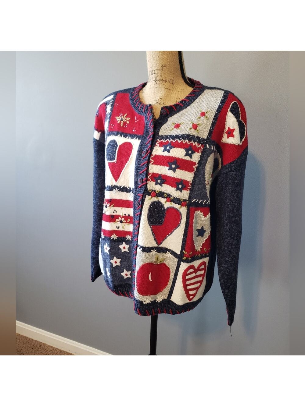 Heirloom Collectibles Vintage Cottage Core Patriotic Hearts Knit Sweater L